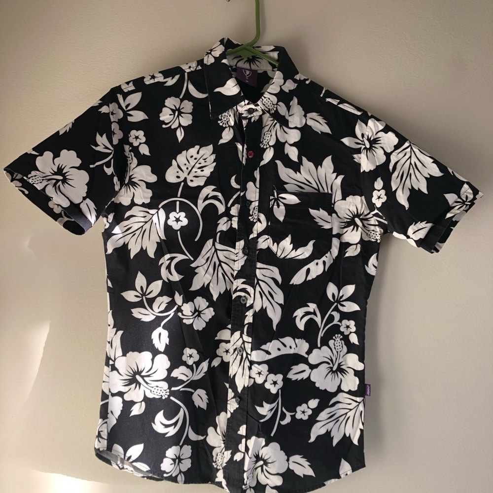 Floral Button Up - Picture 3 of 5